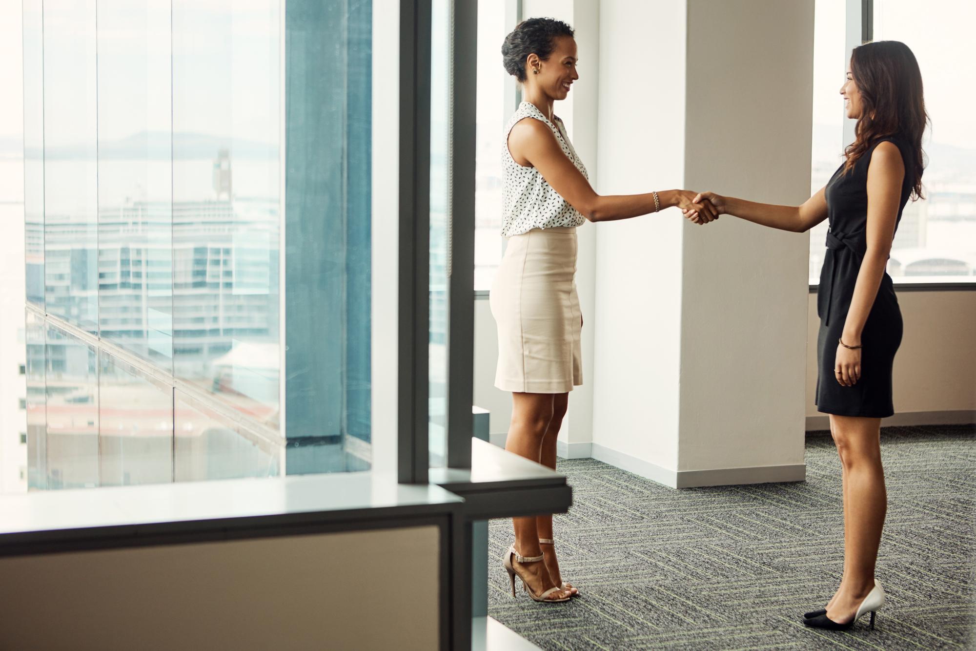 agent welcoming client